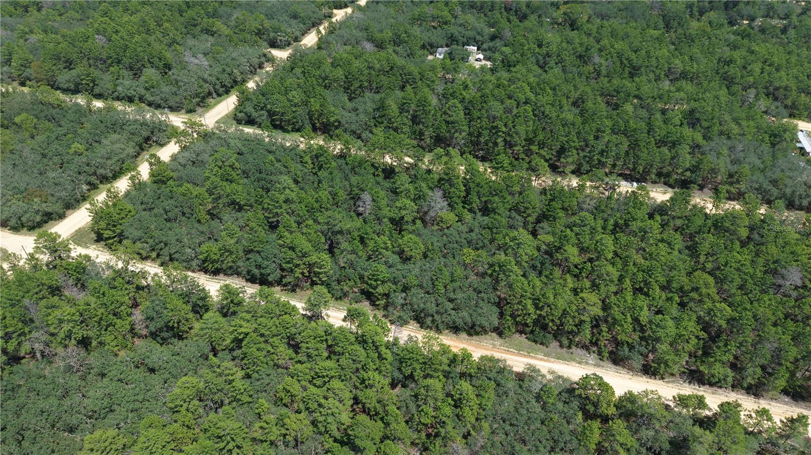 INTERLACHEN LAKES ESTATES - Land