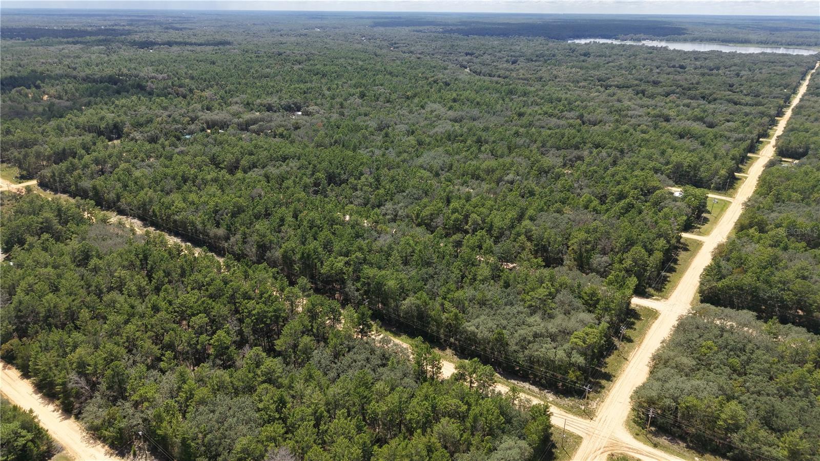 INTERLACHEN LAKES ESTATES - Land