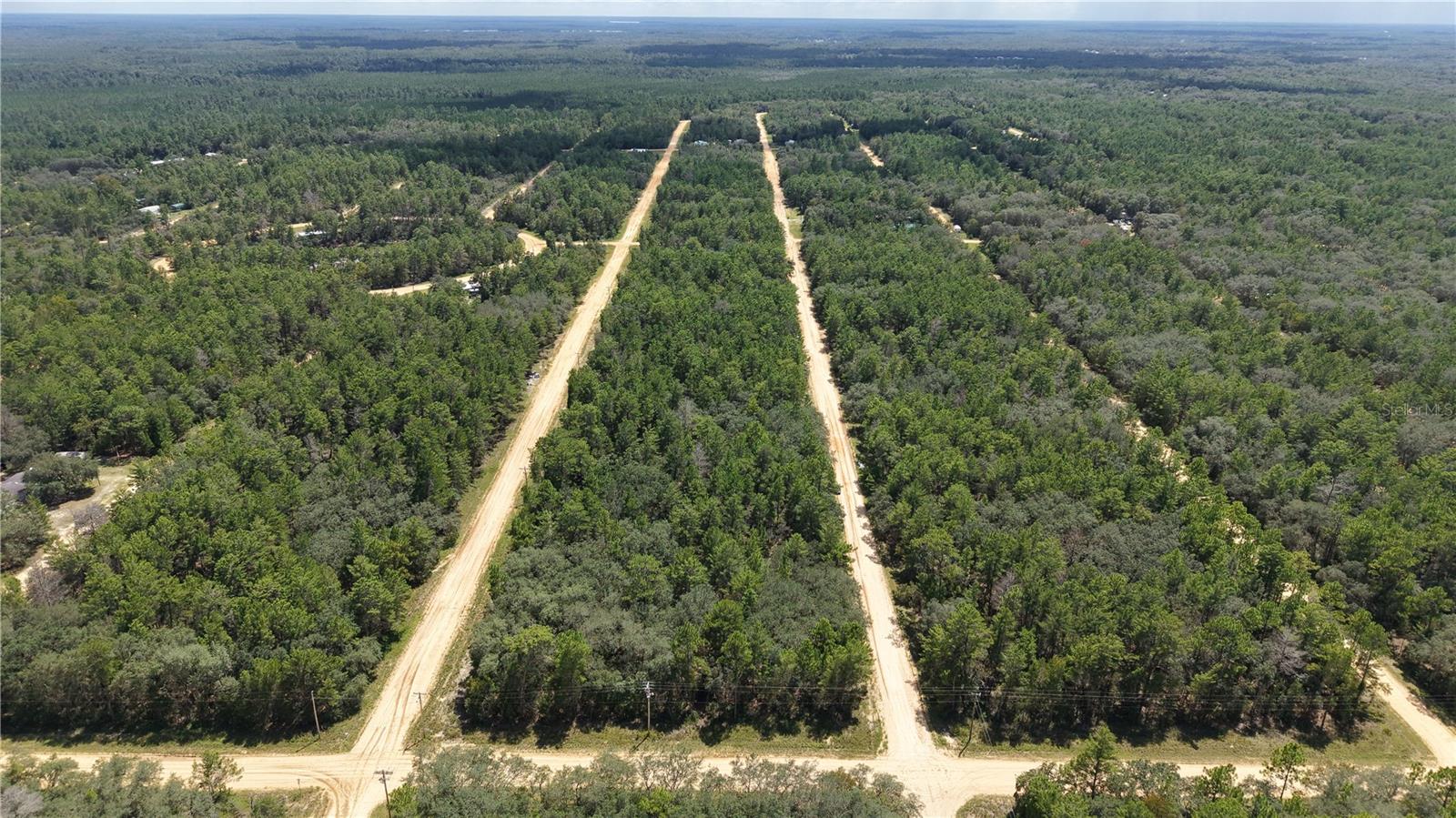 INTERLACHEN LAKES ESTATES - Land