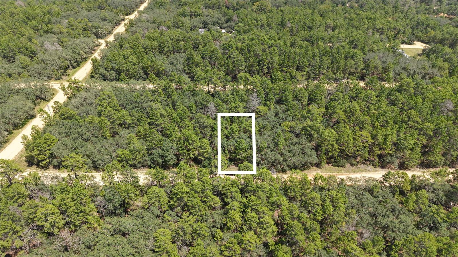 INTERLACHEN LAKES ESTATES - Land