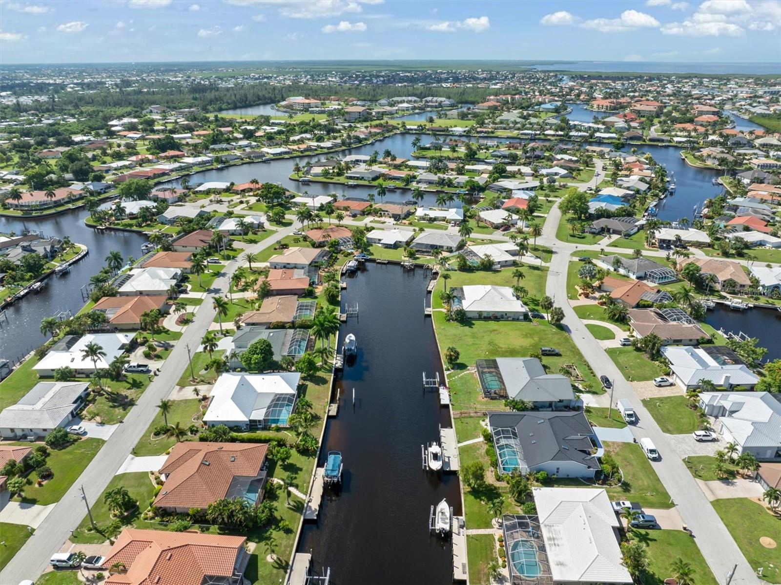 PUNTA GORDA ISLES - Land