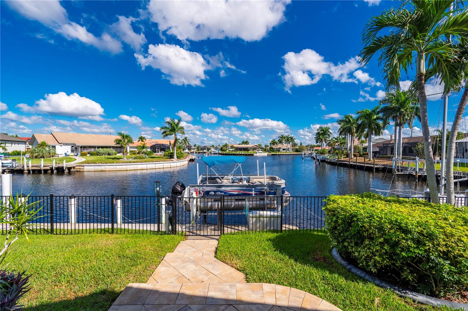 PUNTA GORDA ISLES SEC 12 - Residential