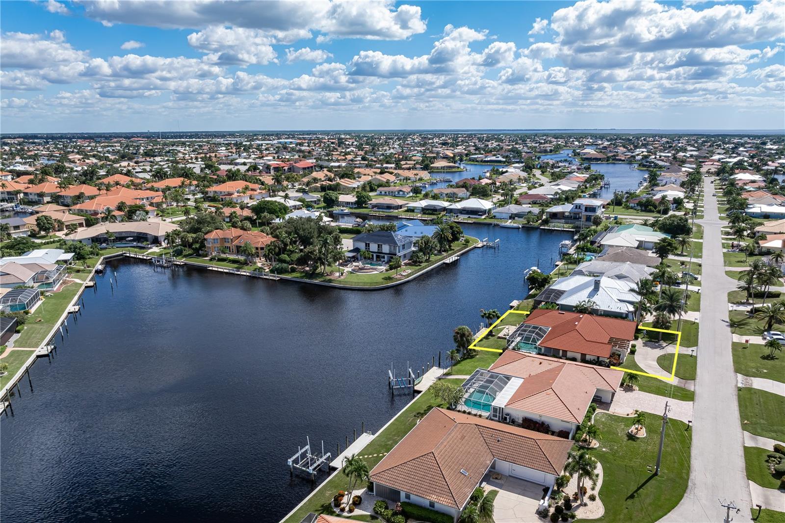 PUNTA GORDA ISLES SEC 02 - Residential