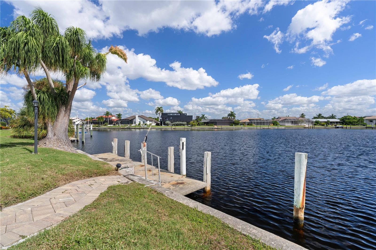 PUNTA GORDA ISLES SEC 02 - Residential
