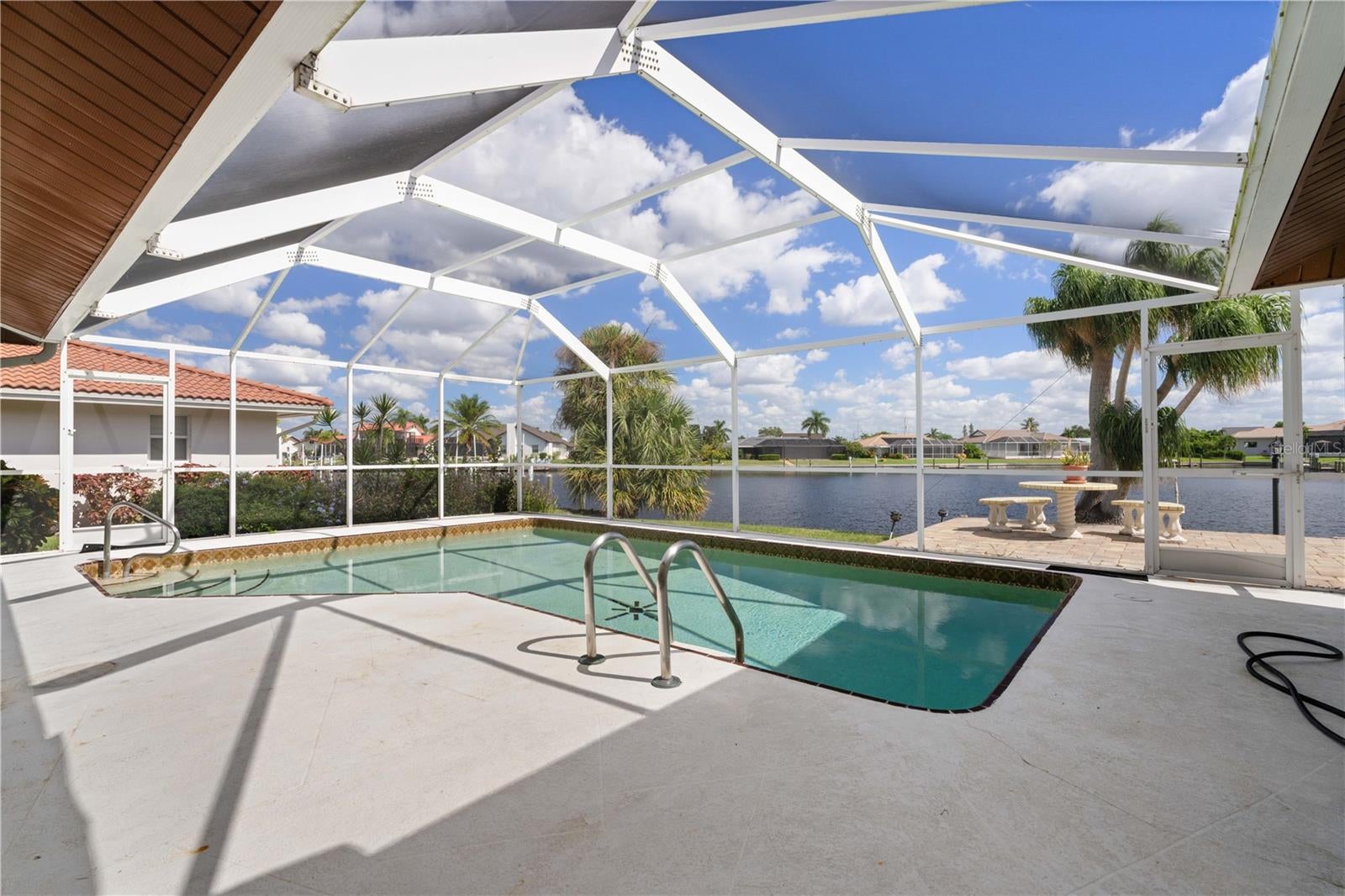 PUNTA GORDA ISLES SEC 02 - Residential