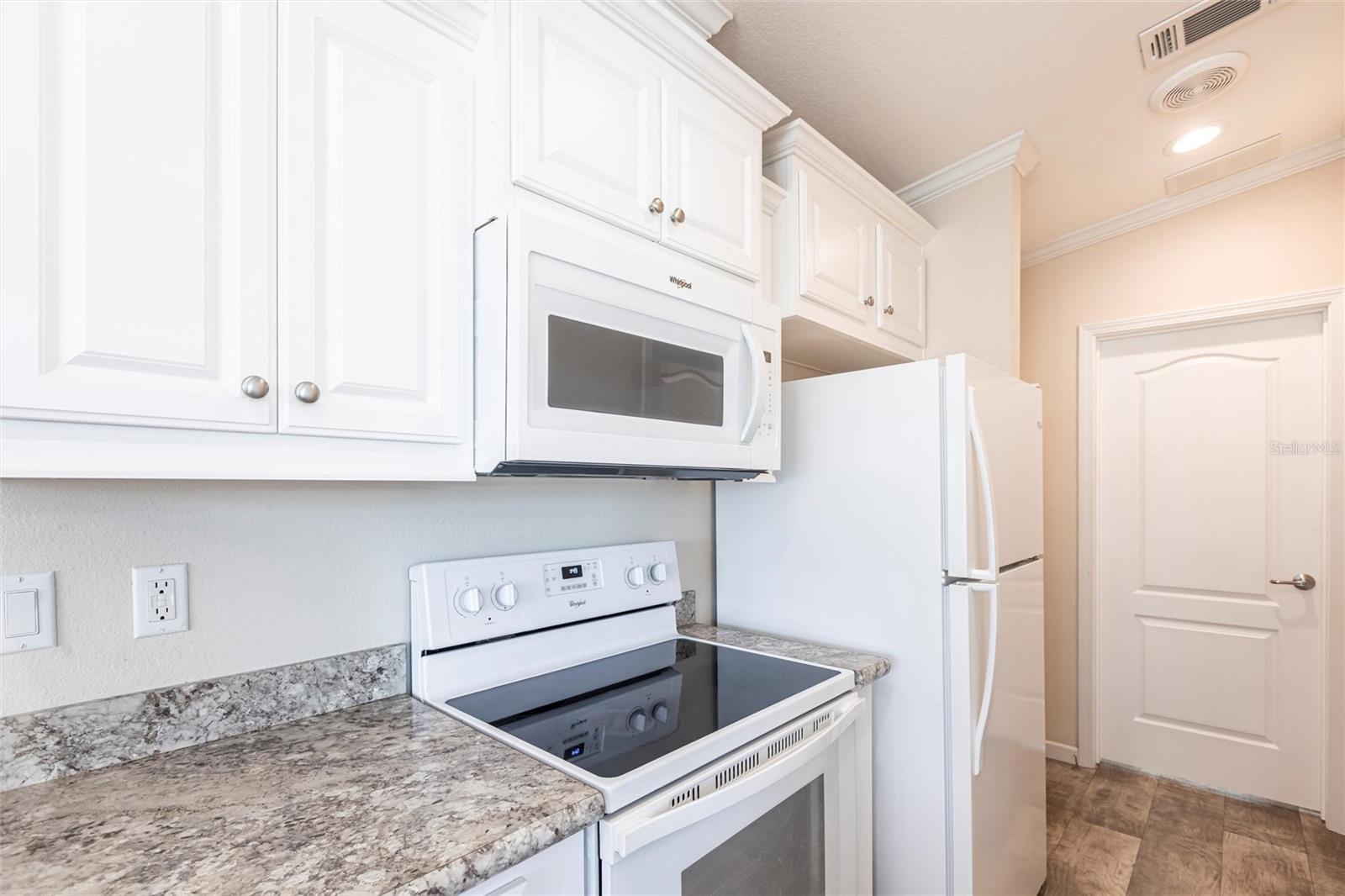 ALLIGATOR PARK COOP - Residential