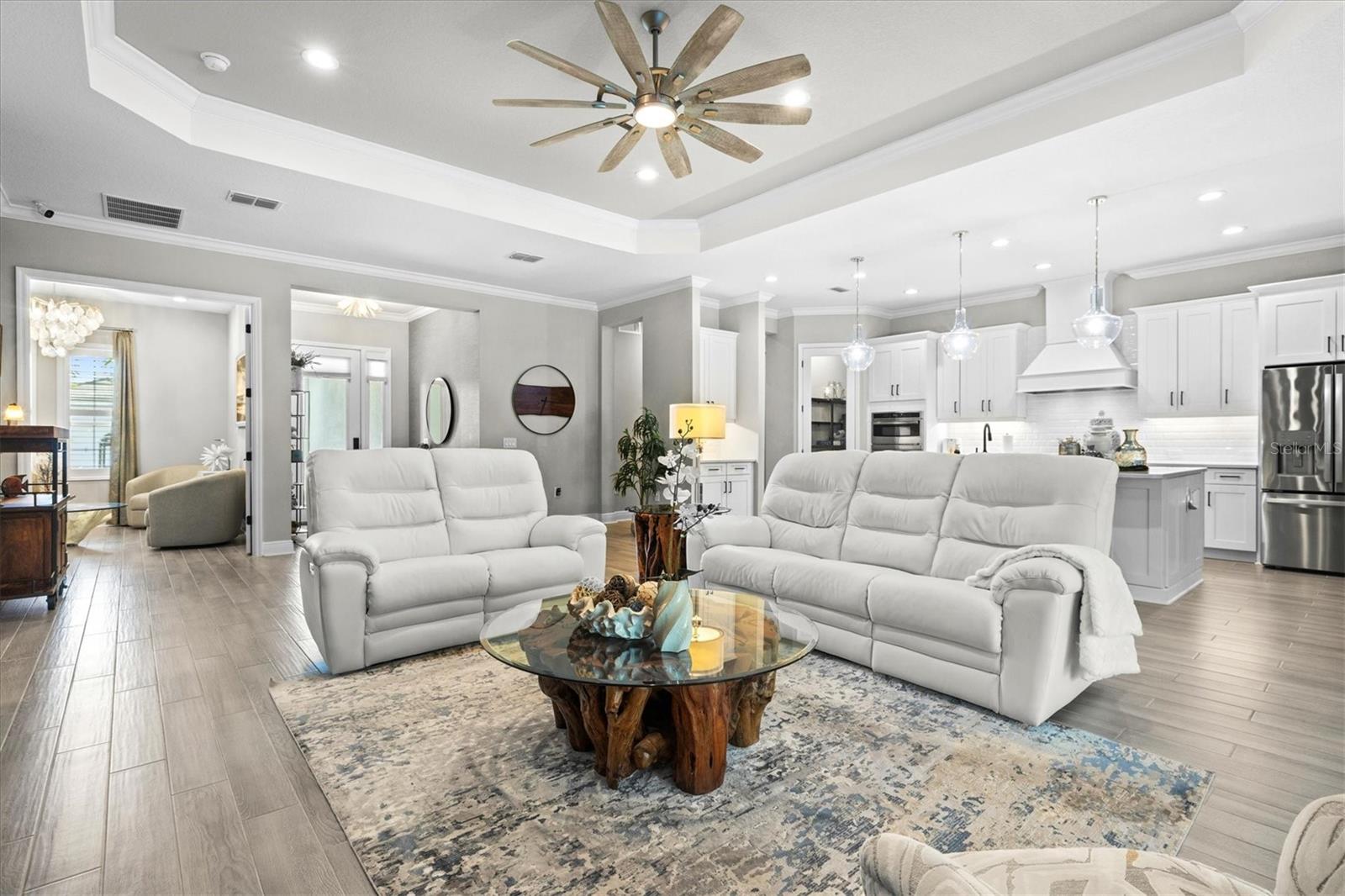 GRAND PALM - Residential