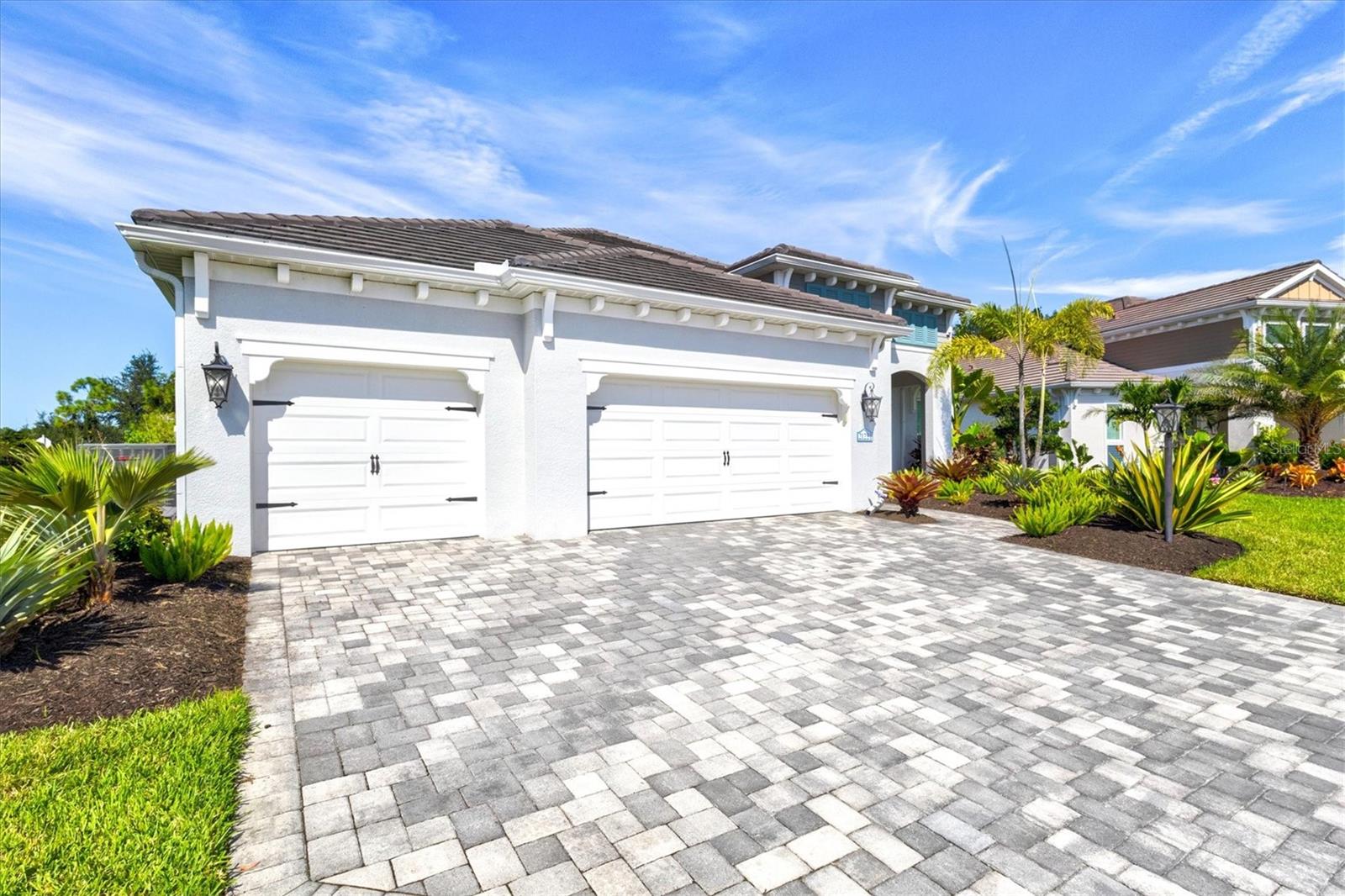 GRAND PALM - Residential