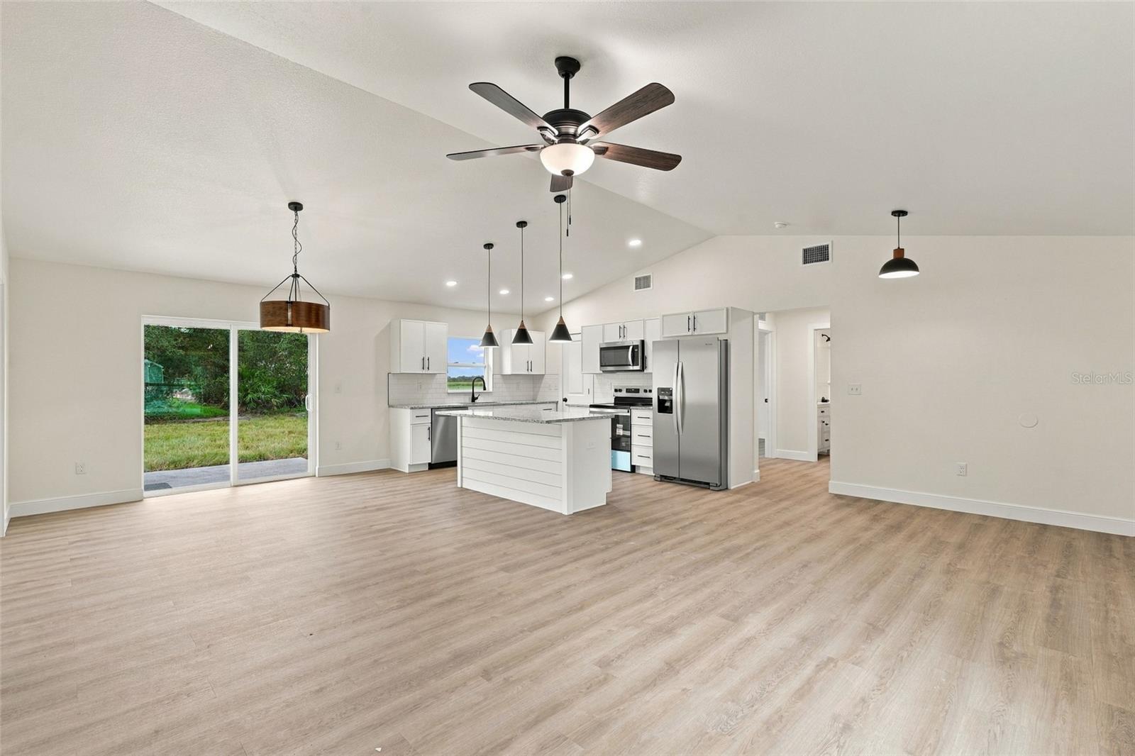 FLORACADIA SUB - Residential