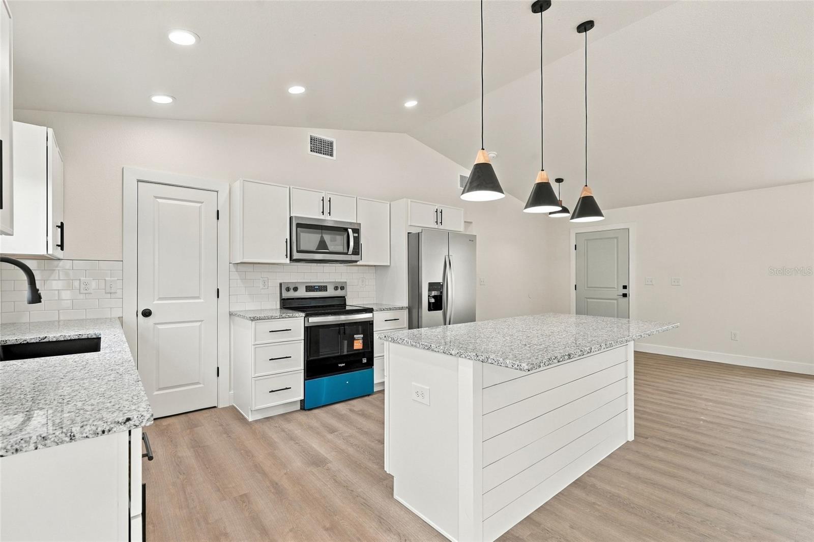 FLORACADIA SUB - Residential