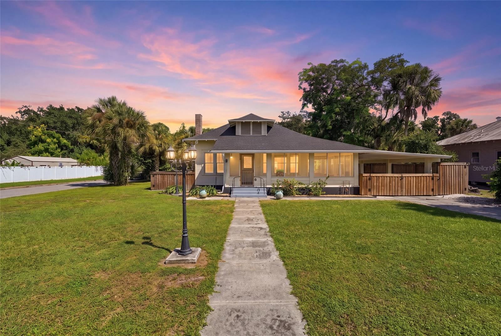 GIBSON & SMITHS ADD - Residential