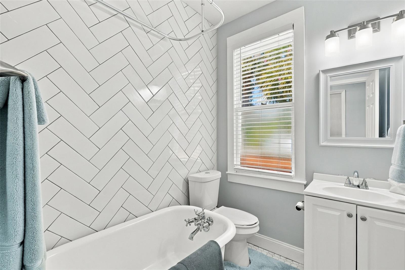 GIBSON & SMITHS ADD - Residential