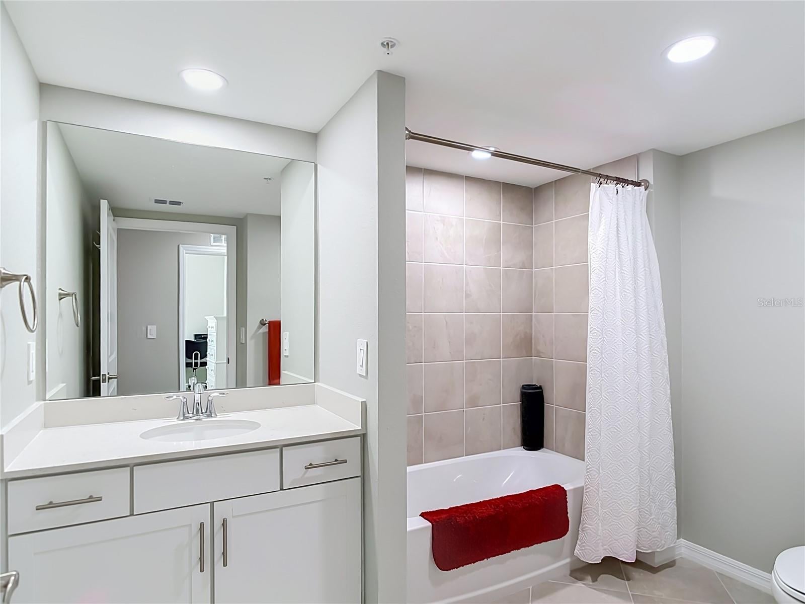 WELLEN PARK GOLF AND COUNTRY CLUB - Residential