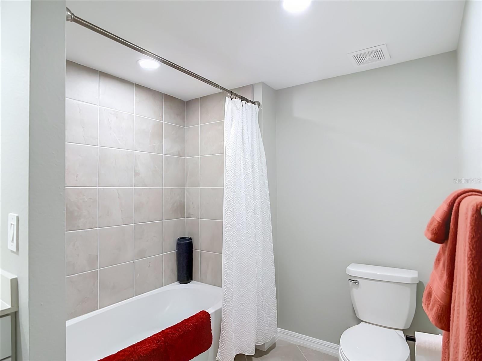 WELLEN PARK GOLF AND COUNTRY CLUB - Residential