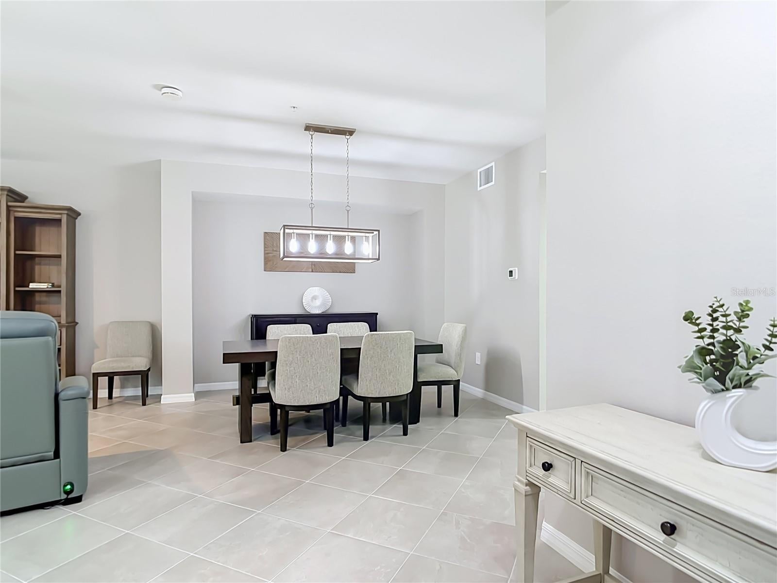 WELLEN PARK GOLF AND COUNTRY CLUB - Residential