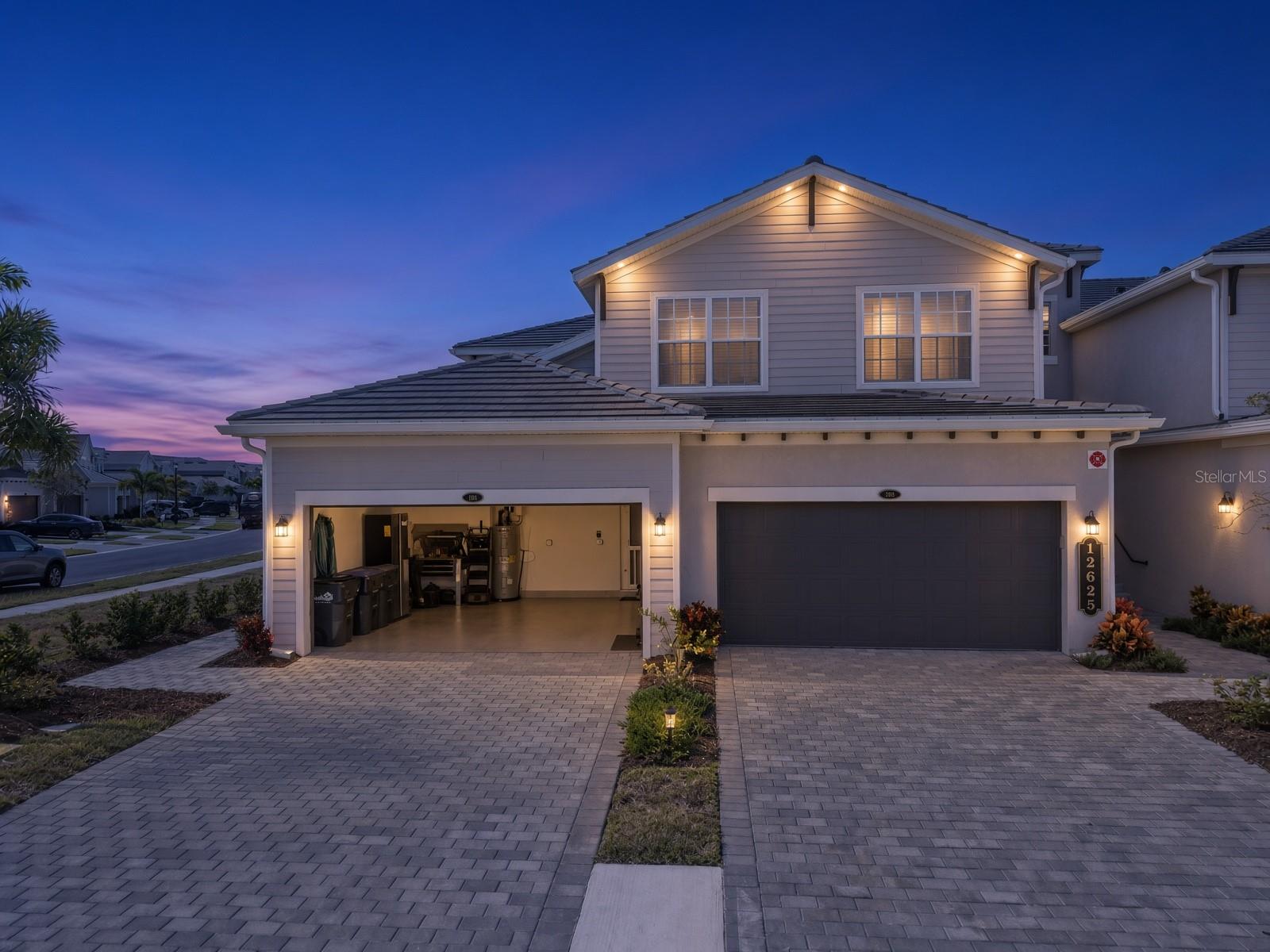 WELLEN PARK GOLF AND COUNTRY CLUB - Residential