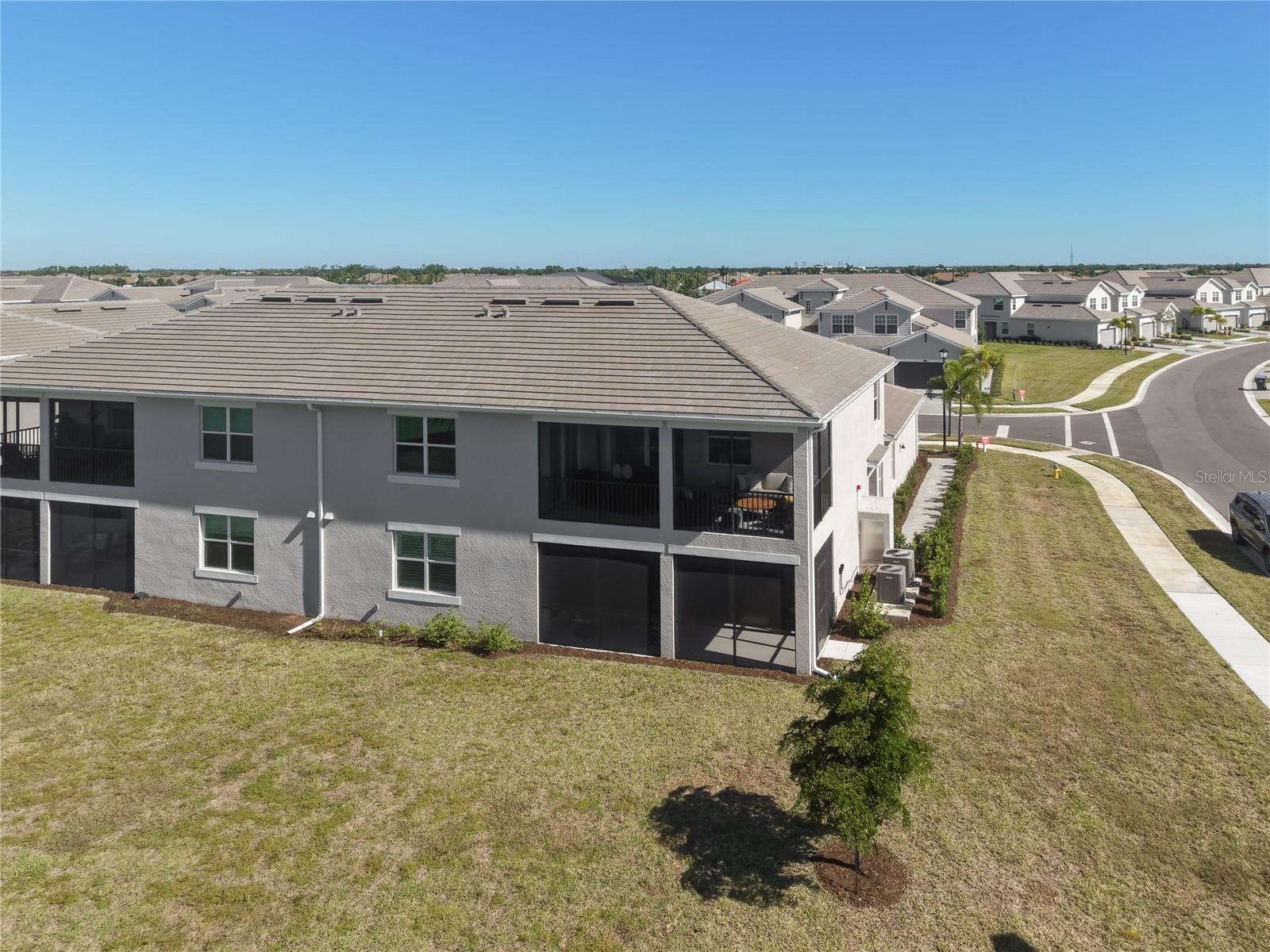 WELLEN PARK GOLF AND COUNTRY CLUB - Residential