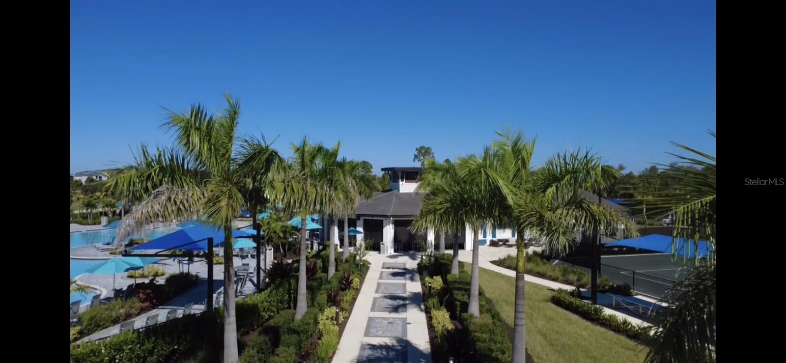 WELLEN PARK GOLF AND COUNTRY CLUB - Residential