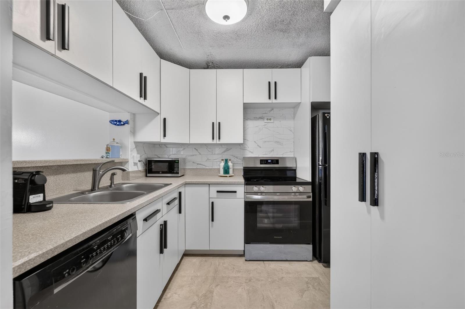 CLUB AT ORLANDO PH 14 - Residential