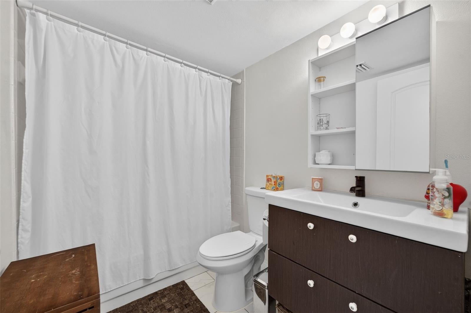 CLUB AT ORLANDO PH 14 - Residential