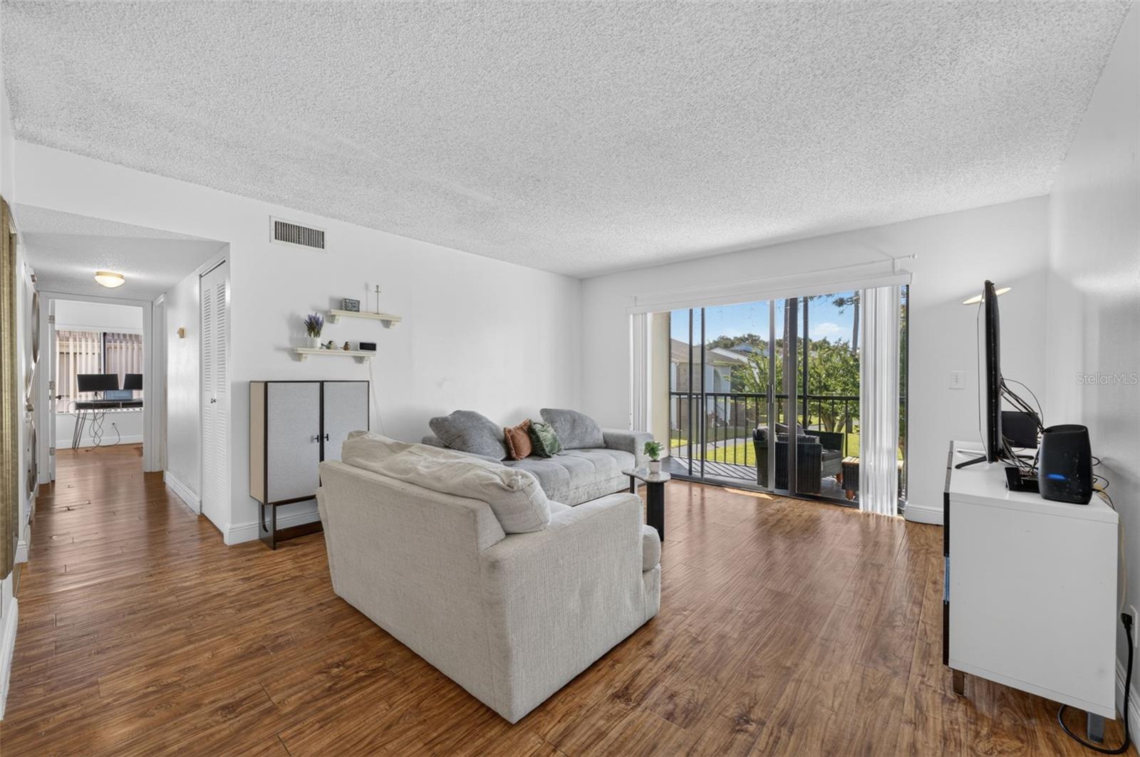 CLUB AT ORLANDO PH 14 - Residential