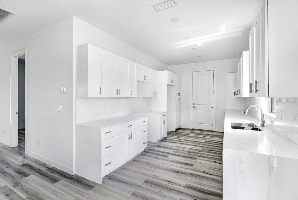 HIGHLANDS PARK ESTATE - Residential