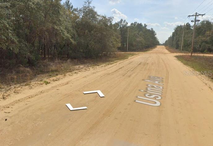 Excellent opportunity to secure a high and dry 0.22-acre building lot located right on Usina Ave in the Interlachen Lakes Estates! Power lines are already established along the street grid for straightforward utility hookups, offering the perfect rectangular layout for your next project or land portfolio.
The property carries highly flexible R-2 zoning, which permits traditional site-built homes, modular constructions, or manufactured/mobile homes. There is no HOA, no neighborhood restrictions, and no monthly fees.
Drive by the block on Usina Ave today to check out this land!