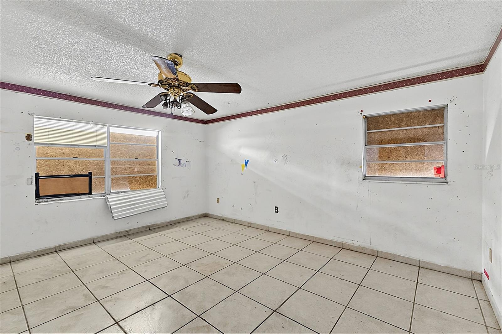 SEBRING VILLAS 1ST ADD - Residential