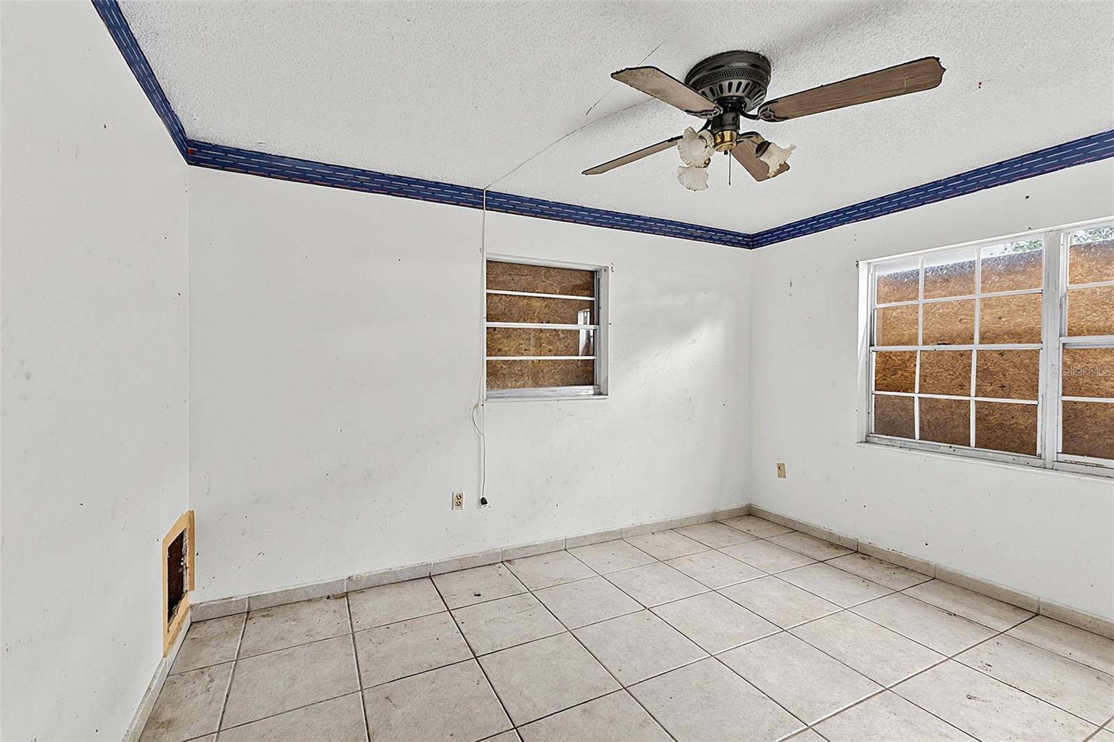 SEBRING VILLAS 1ST ADD - Residential