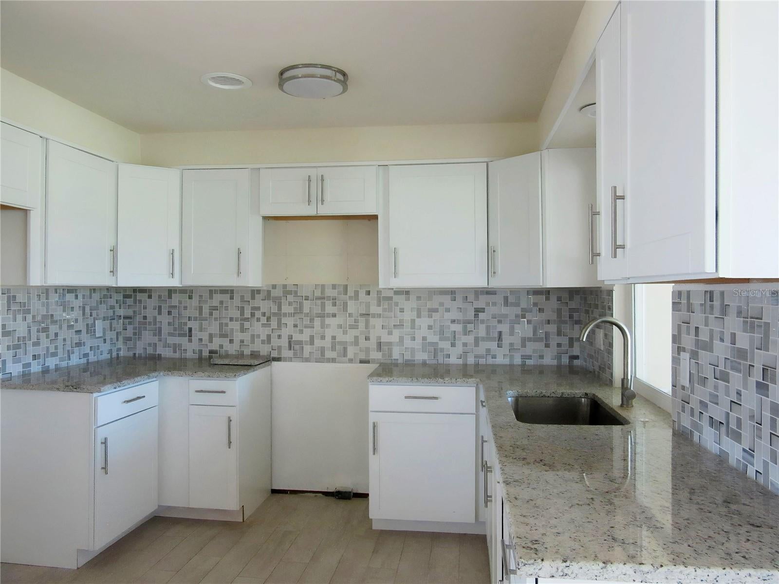ROTONDA WEST OAKLAND HILLS - Residential