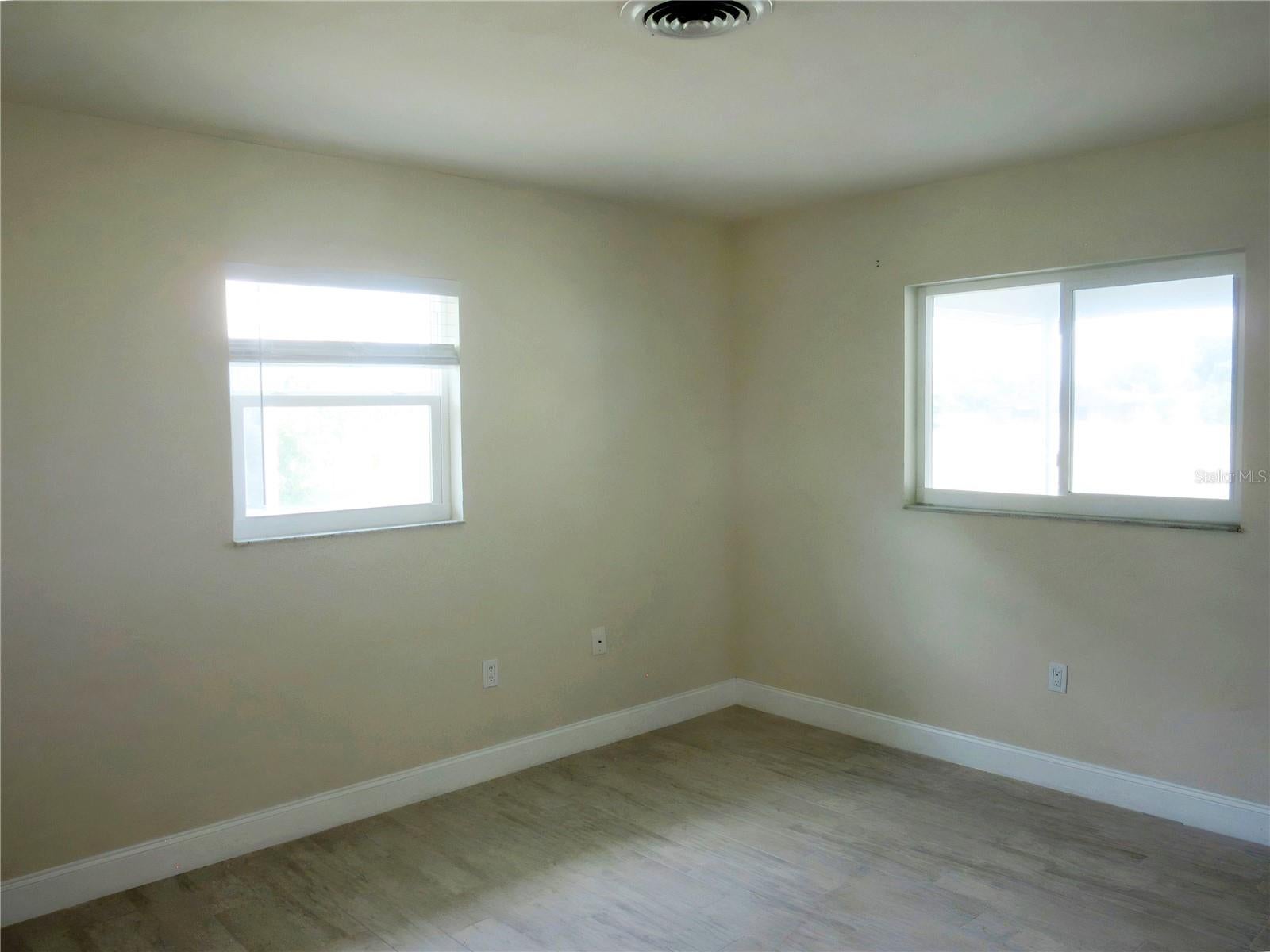 ROTONDA WEST OAKLAND HILLS - Residential