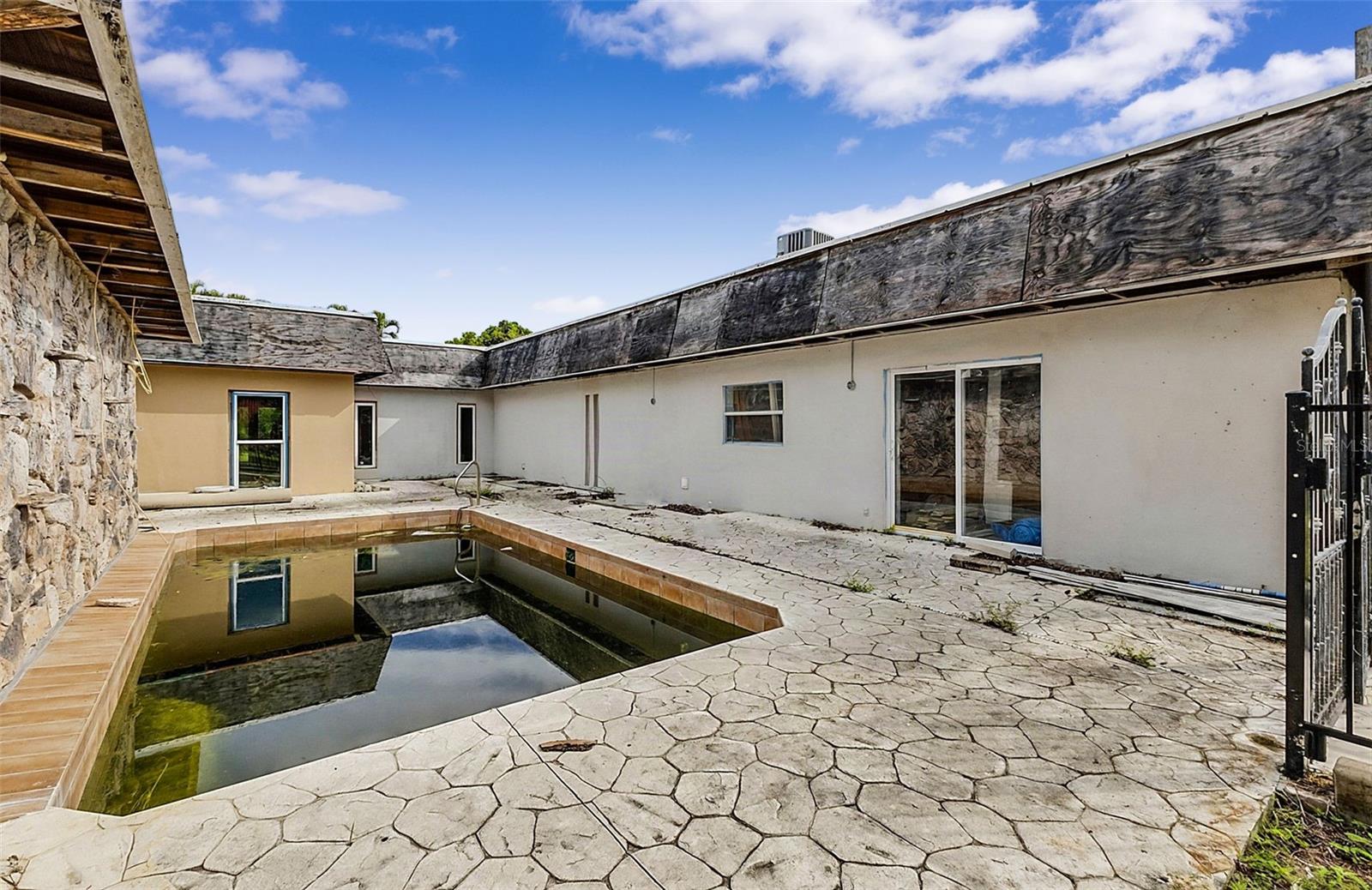 ERINDALE - Residential