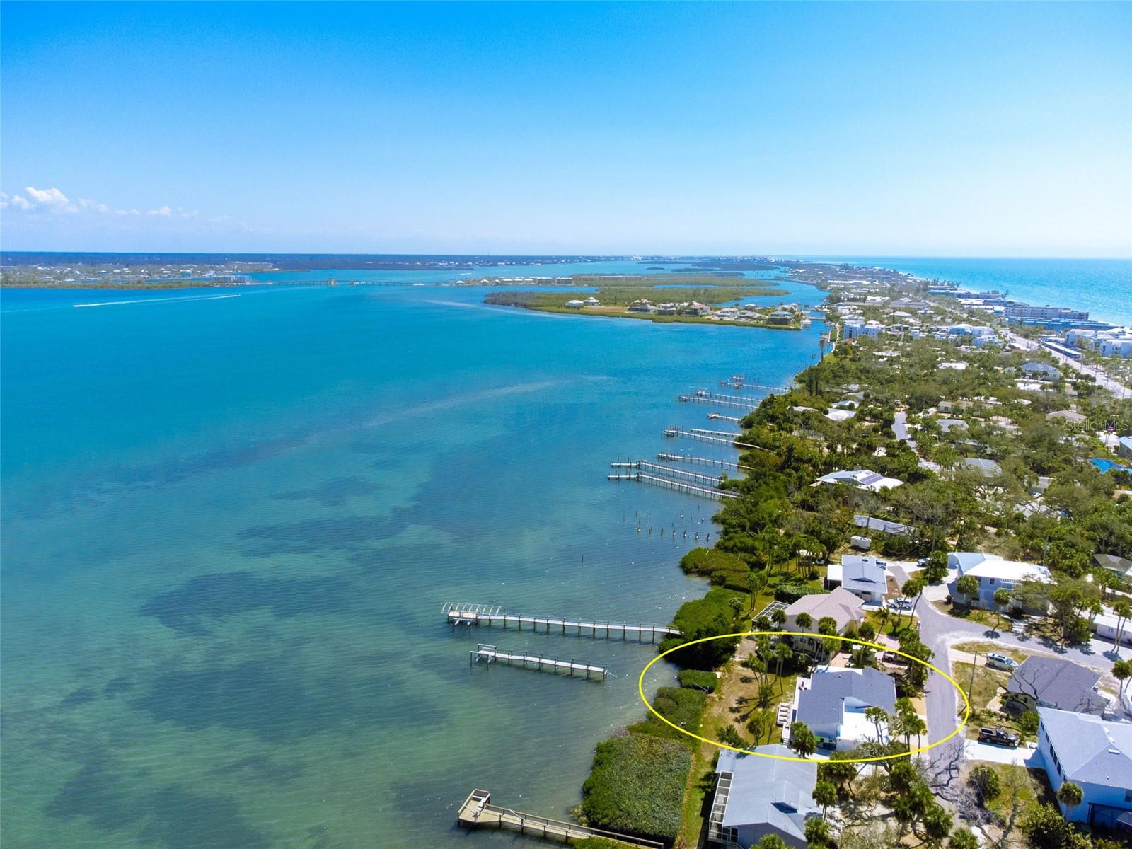 PELICAN SHORES - Residential