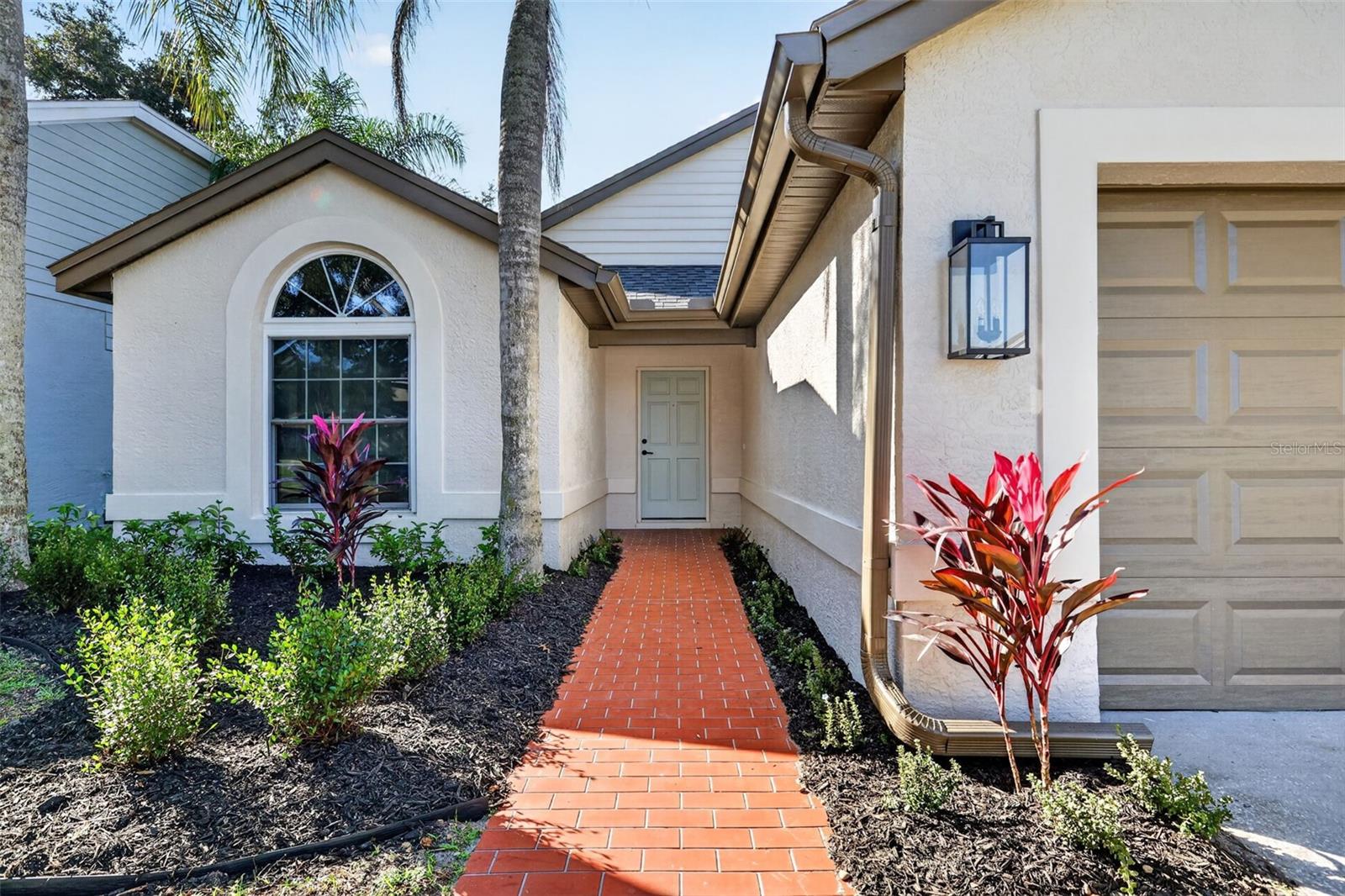 COUNTRYWALK PH 01 - Residential