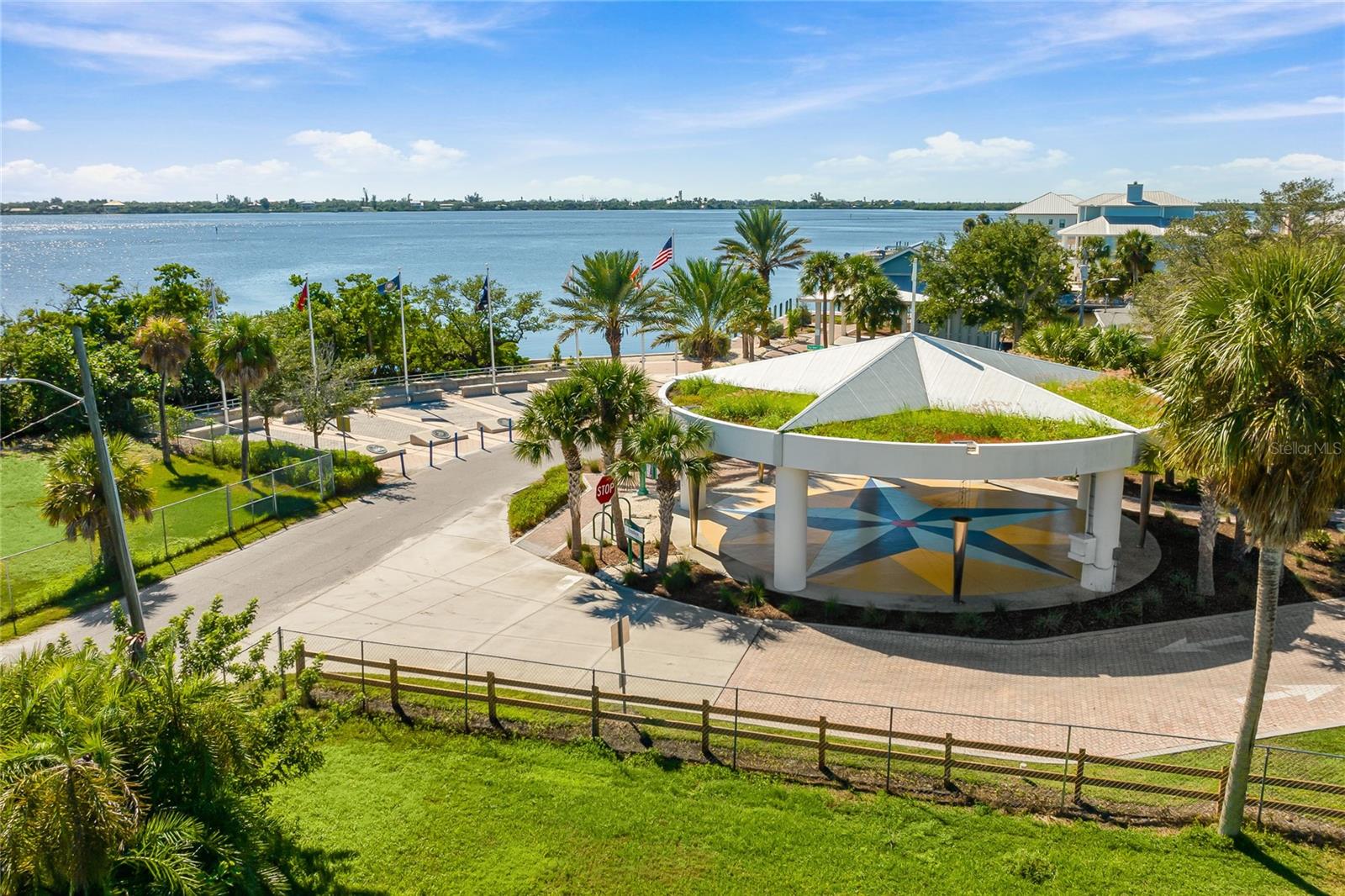 LEMON BAY PARK - Residential