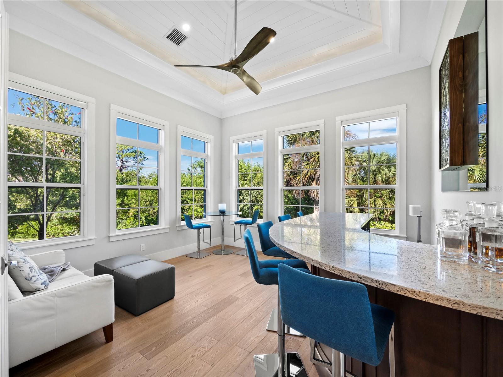SIESTA PROPERTIES INC - Residential