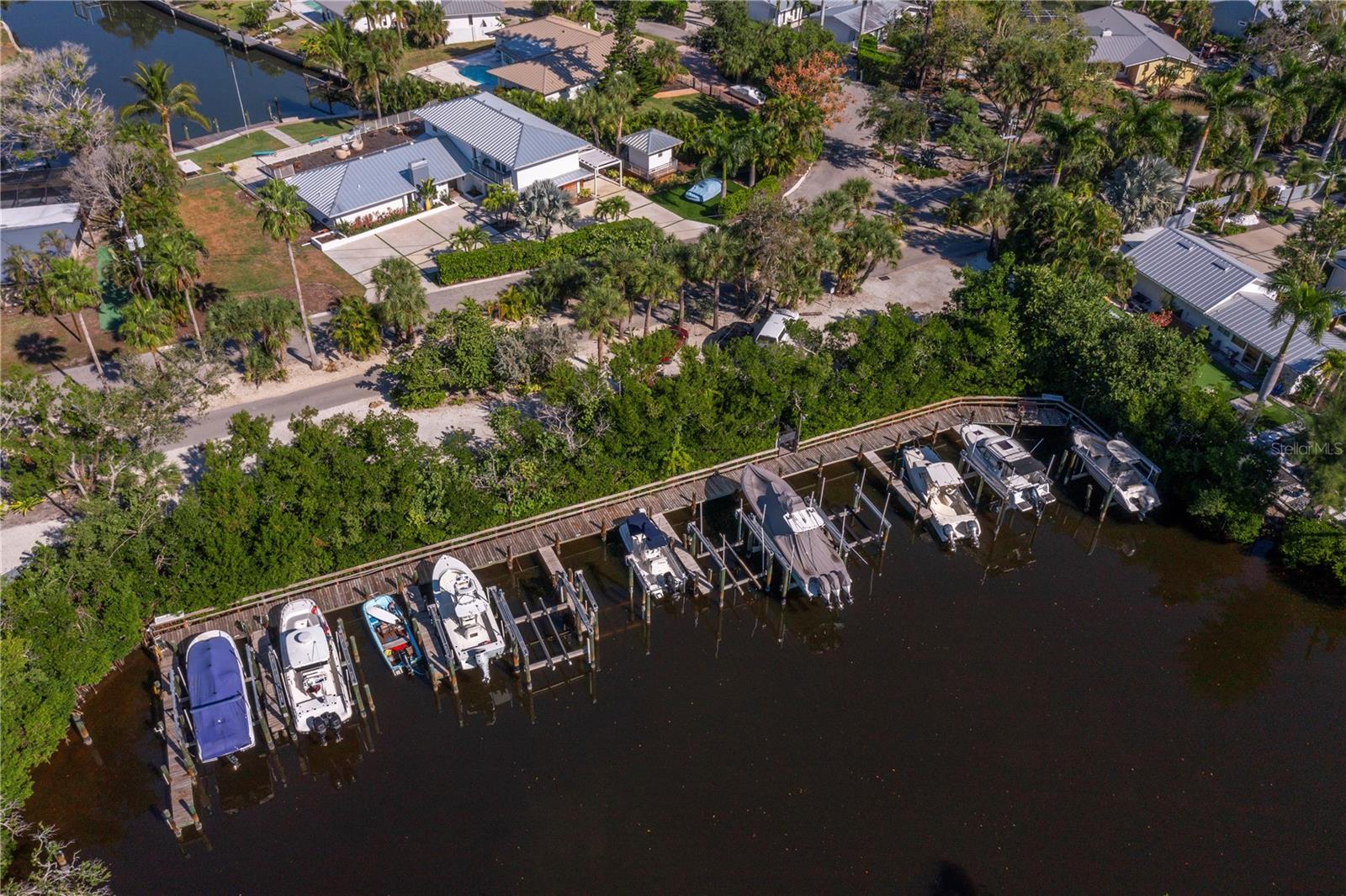 SIESTA PROPERTIES INC - Residential