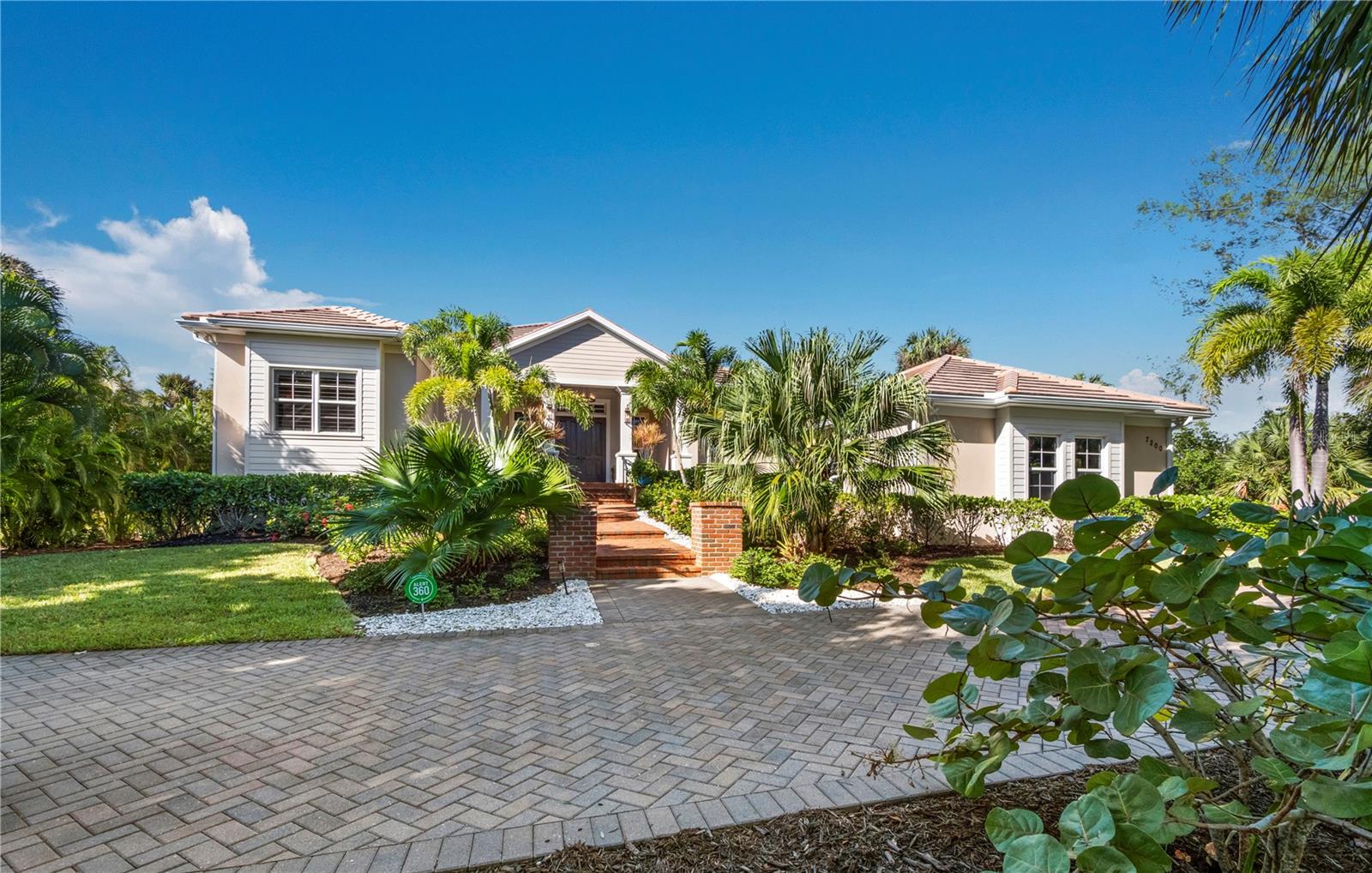 SIESTA PROPERTIES INC - Residential