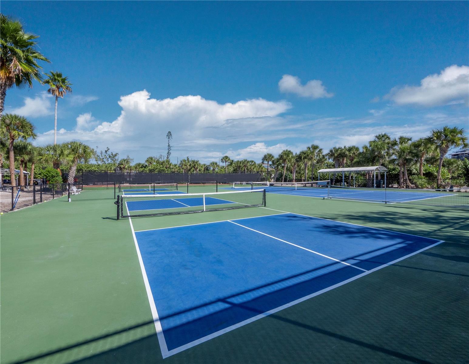 SIESTA PROPERTIES INC - Residential