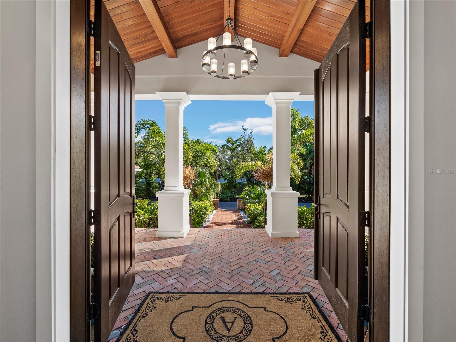 SIESTA PROPERTIES INC - Residential
