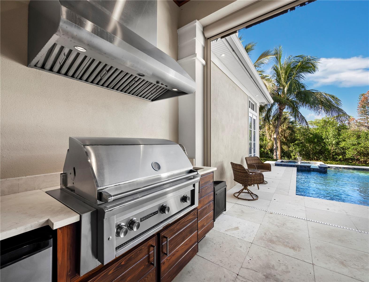 SIESTA PROPERTIES INC - Residential