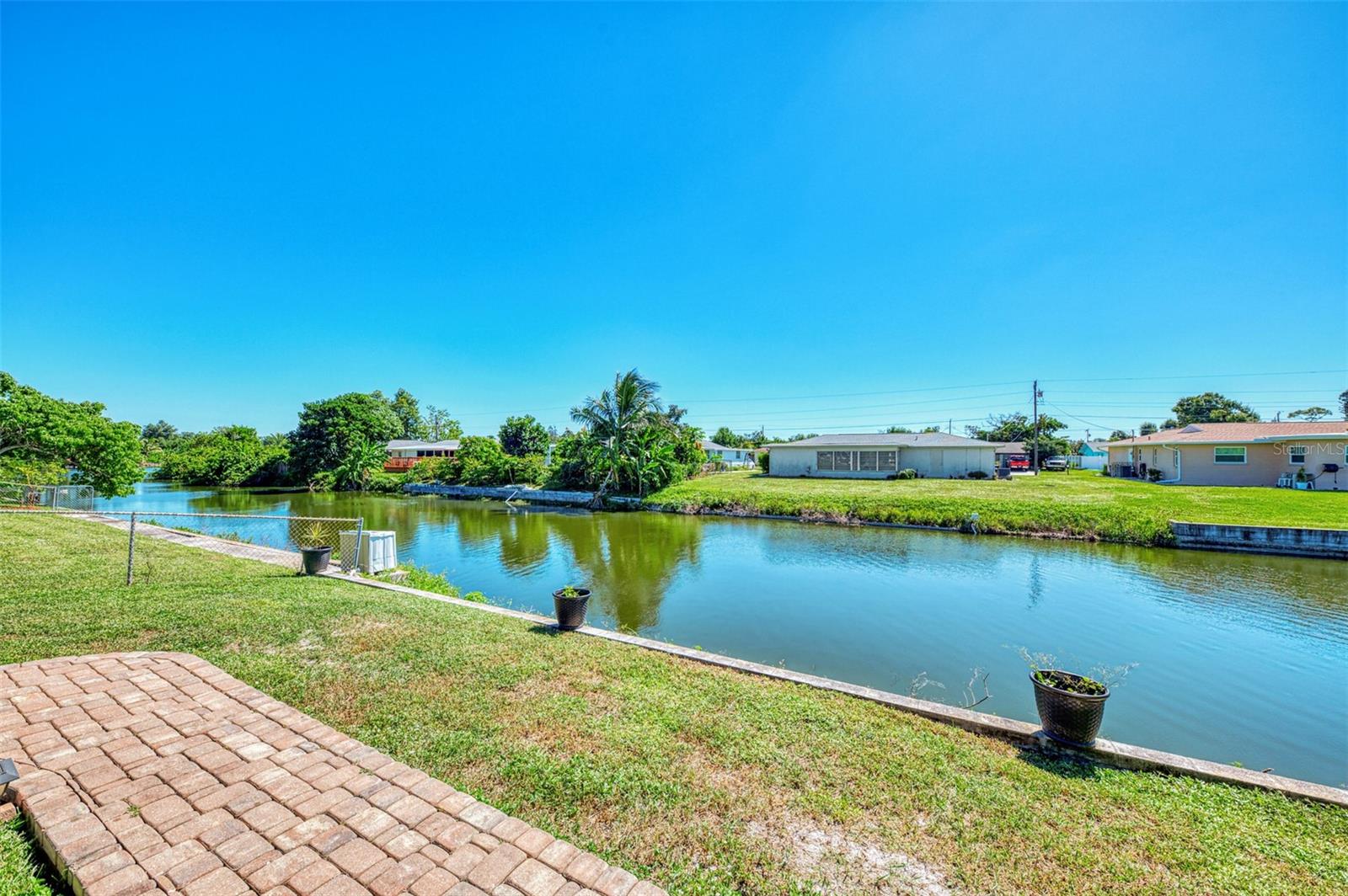 VENICE GARDENS - Residential