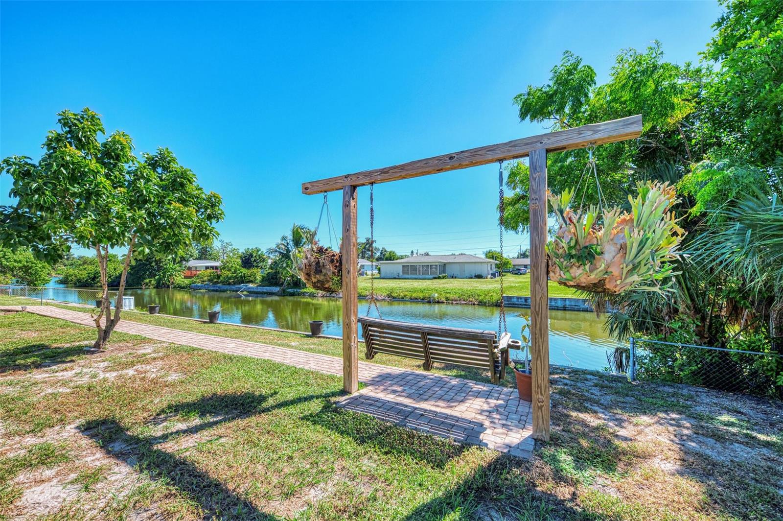 VENICE GARDENS - Residential