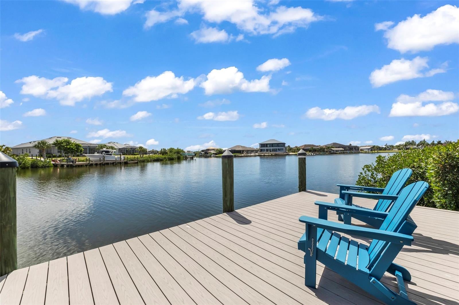 HARBOR WEST - Residential
