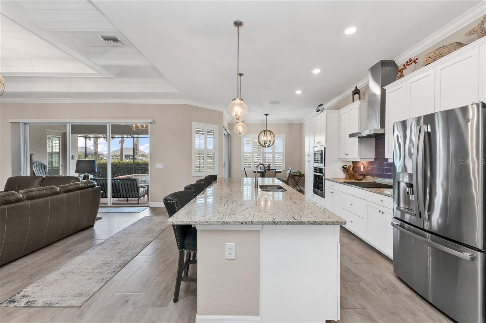 HARBOR WEST - Residential
