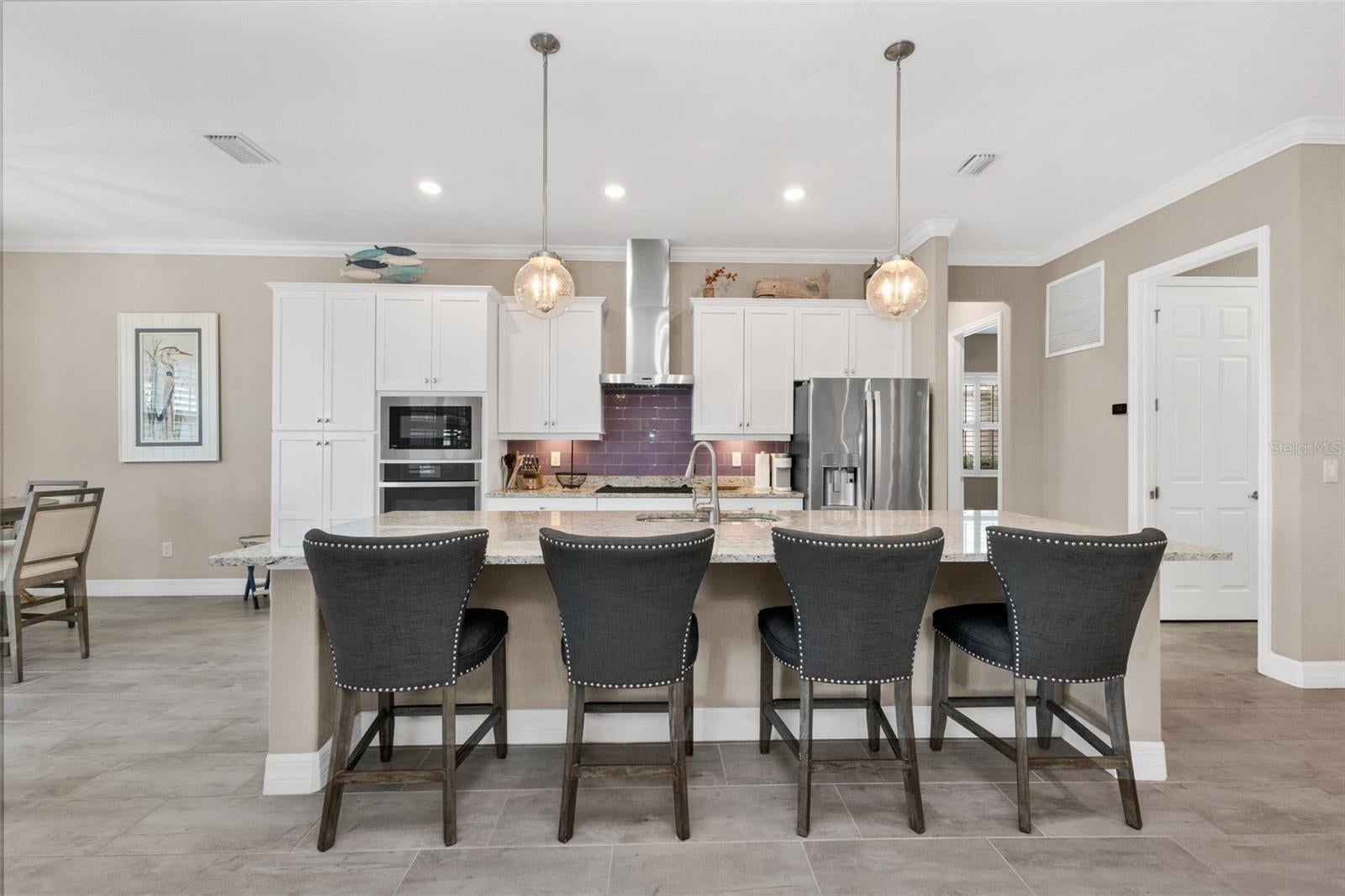 HARBOR WEST - Residential