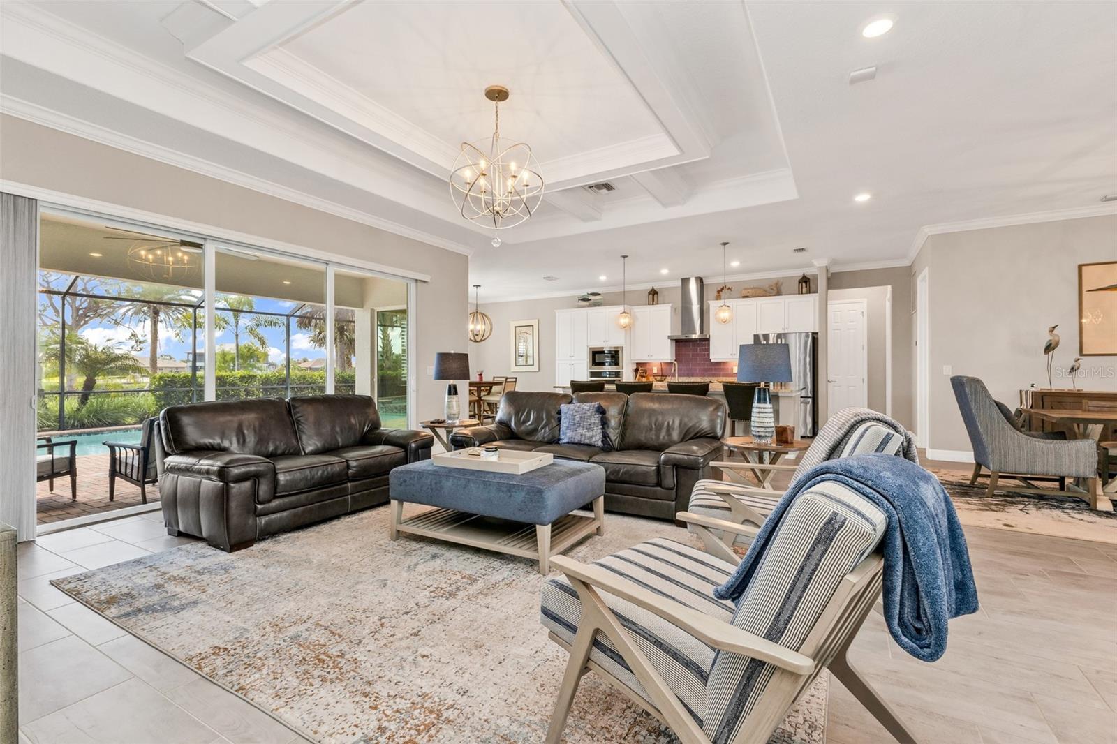 HARBOR WEST - Residential