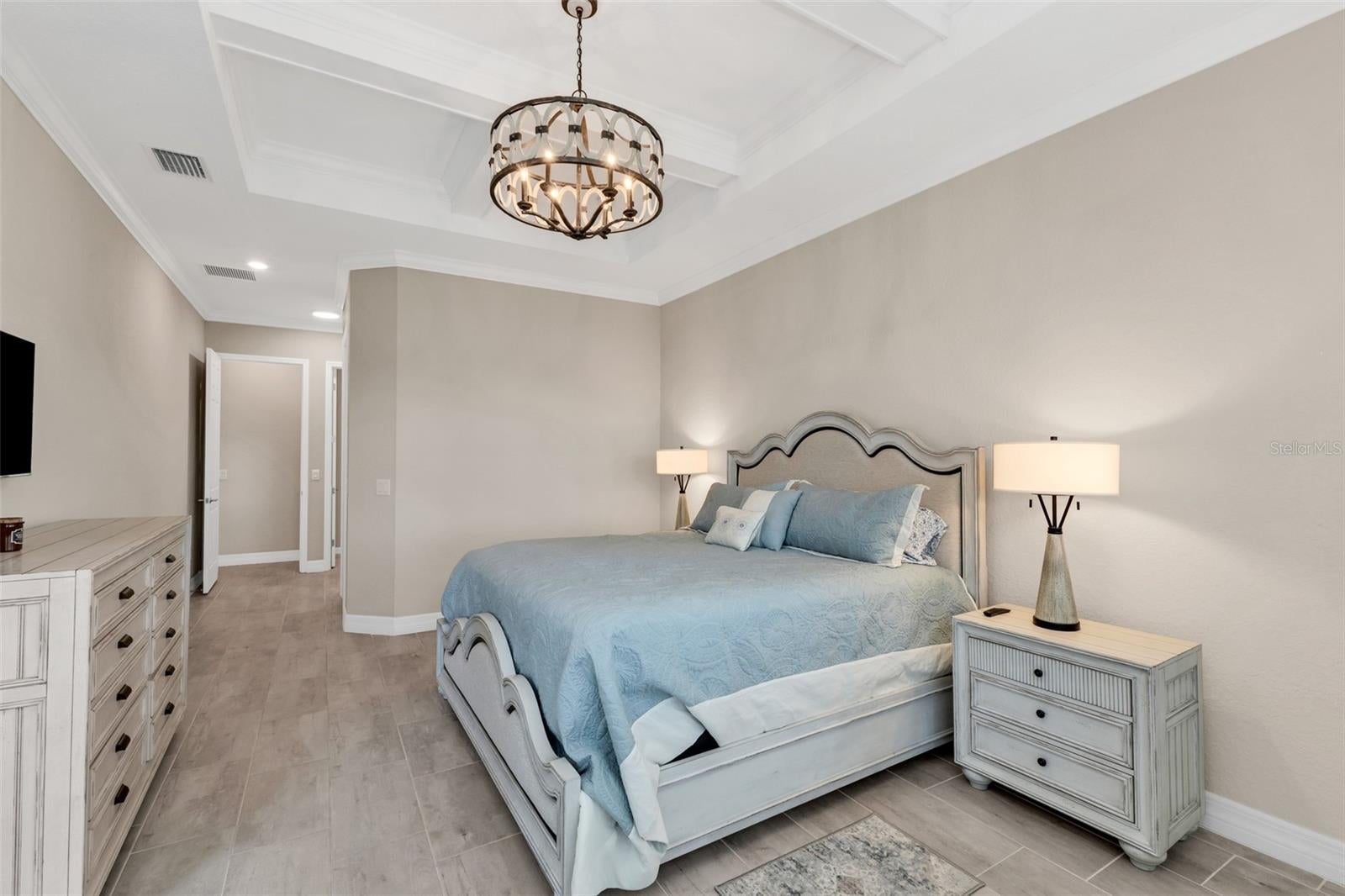 HARBOR WEST - Residential
