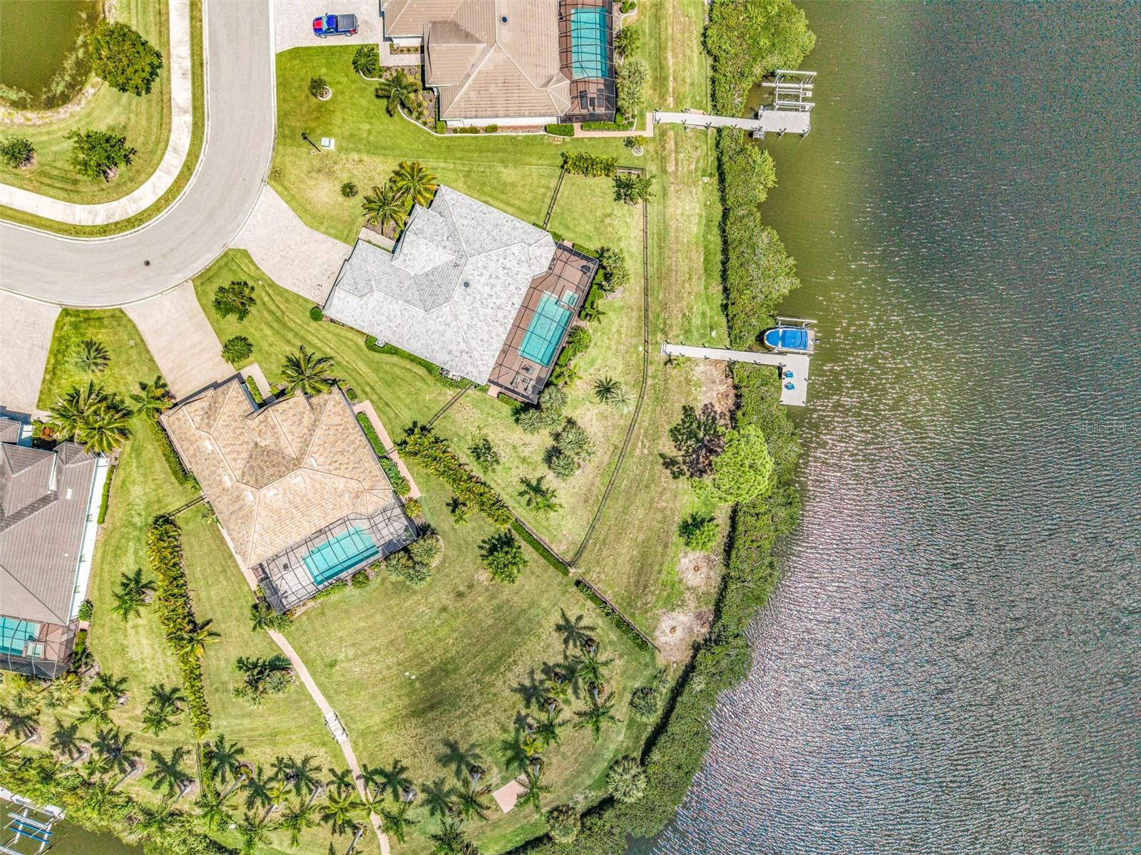 HARBOR WEST - Residential