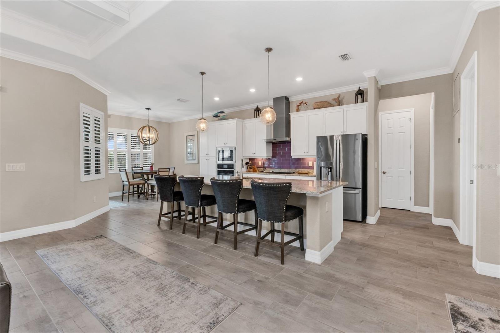 HARBOR WEST - Residential